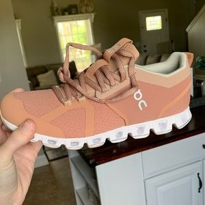 Peach/Nude On Cloud tennis shoes